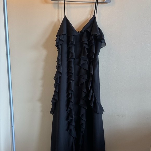 Beautiful Black Ruffle Dress - Picture 1 of 2